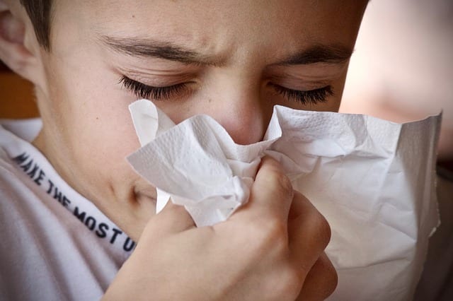 top-home-remedies-for-a-runny-nose-sneezing-avaana