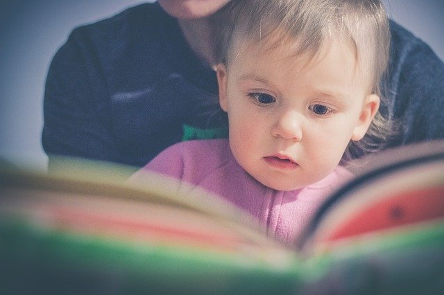 Getting kids to read with you for long
